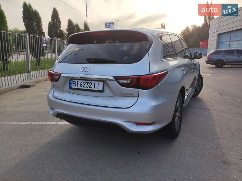 Внедорожник / Кроссовер Infiniti QX60 2018 в Полтаве