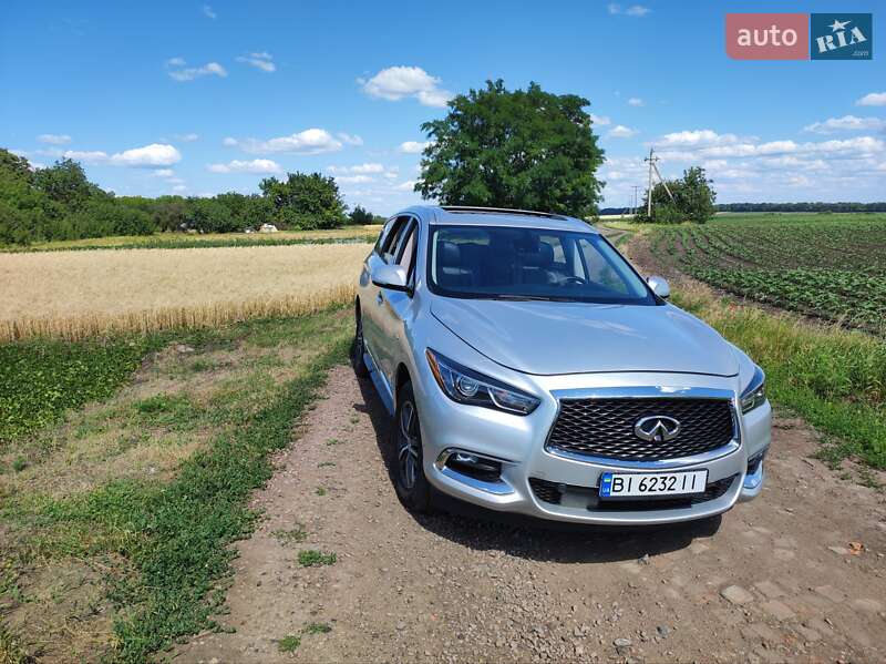 Внедорожник / Кроссовер Infiniti QX60 2018 в Полтаве