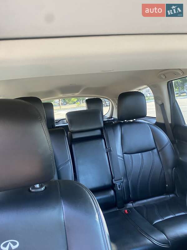 Внедорожник / Кроссовер Infiniti QX60 2014 в Киеве