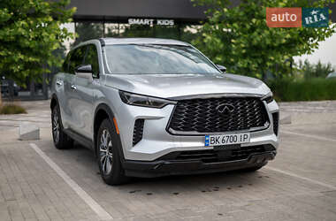 Внедорожник / Кроссовер Infiniti QX60 2023 в 