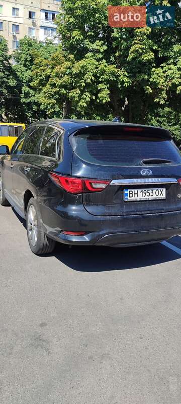Позашляховик / Кросовер Infiniti QX60 2018 в 