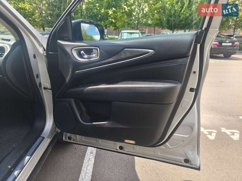 Внедорожник / Кроссовер Infiniti QX60 2019 в Киеве