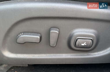 Внедорожник / Кроссовер Infiniti QX60 2013 в 