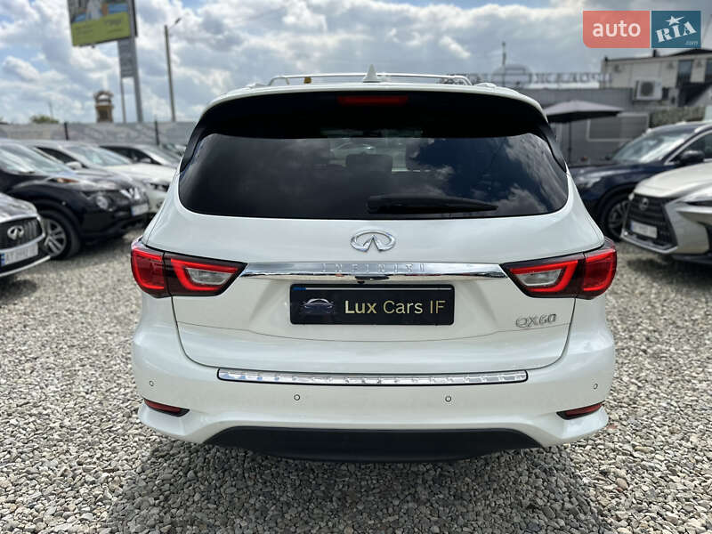 Внедорожник / Кроссовер Infiniti QX60 2016 в Ивано-Франковске