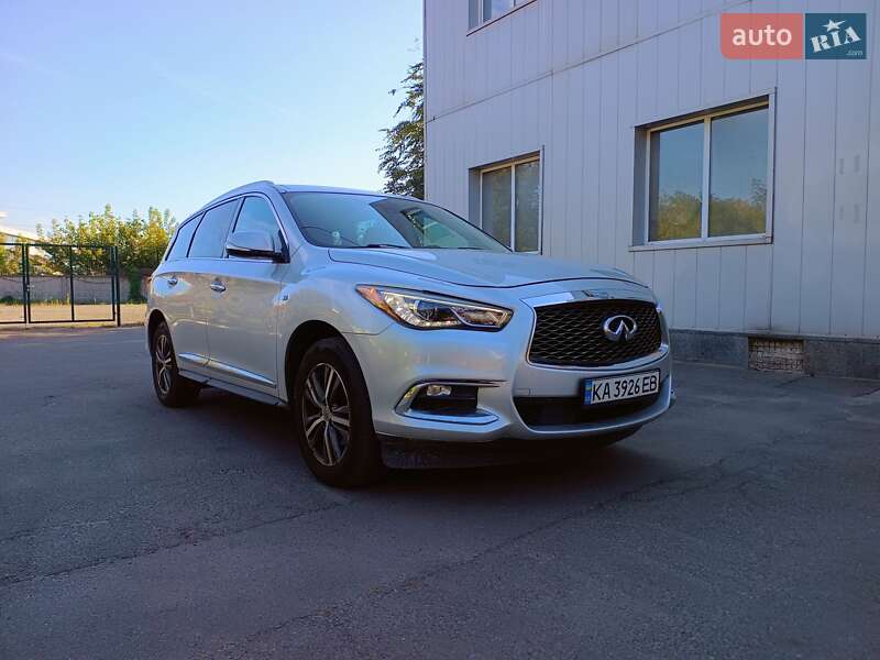 Внедорожник / Кроссовер Infiniti QX60 2019 в Киеве