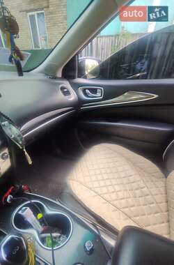 Купе Infiniti QX60 2018 в Ирпене