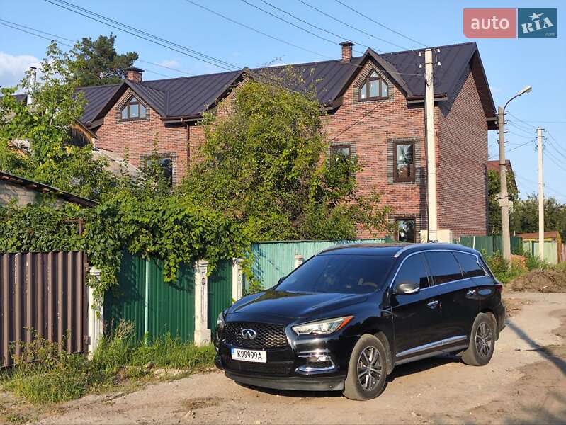 Купе Infiniti QX60 2018 в Ирпене