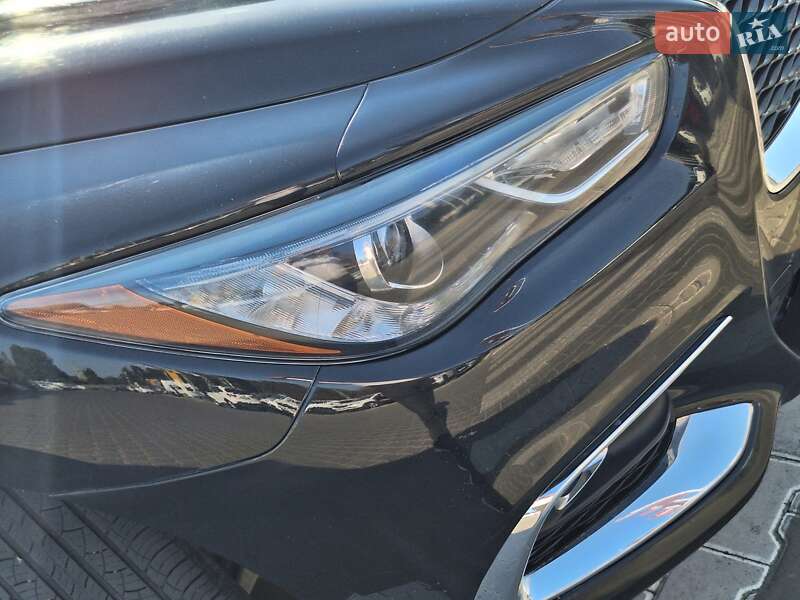 Позашляховик / Кросовер Infiniti QX60 2019 в Одесі