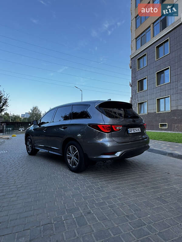 Внедорожник / Кроссовер Infiniti QX60 2016 в Одессе