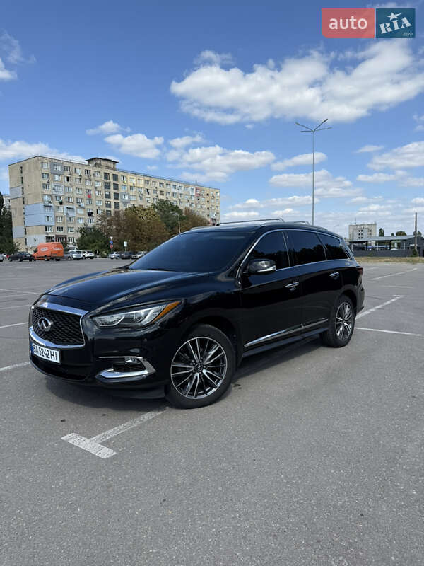 Внедорожник / Кроссовер Infiniti QX60 2017 в Кропивницком