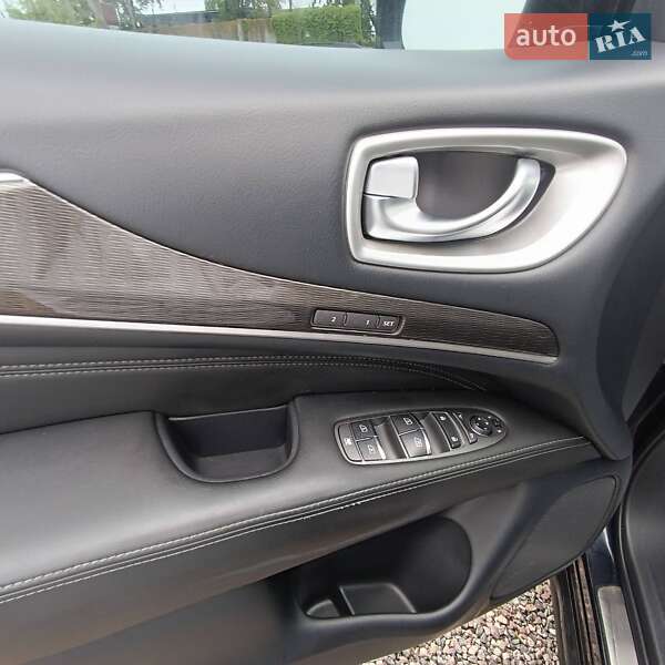 Внедорожник / Кроссовер Infiniti QX60 2018 в Черкассах