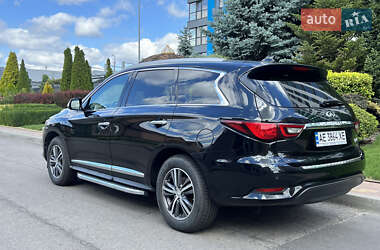 Внедорожник / Кроссовер Infiniti QX60 2018 в 