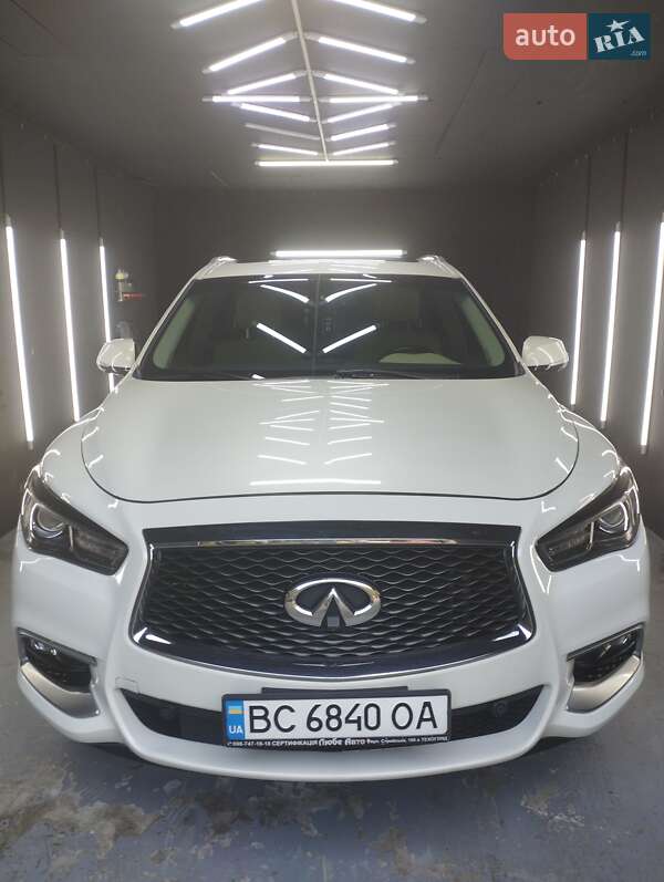 Внедорожник / Кроссовер Infiniti QX60 2016 в Львове