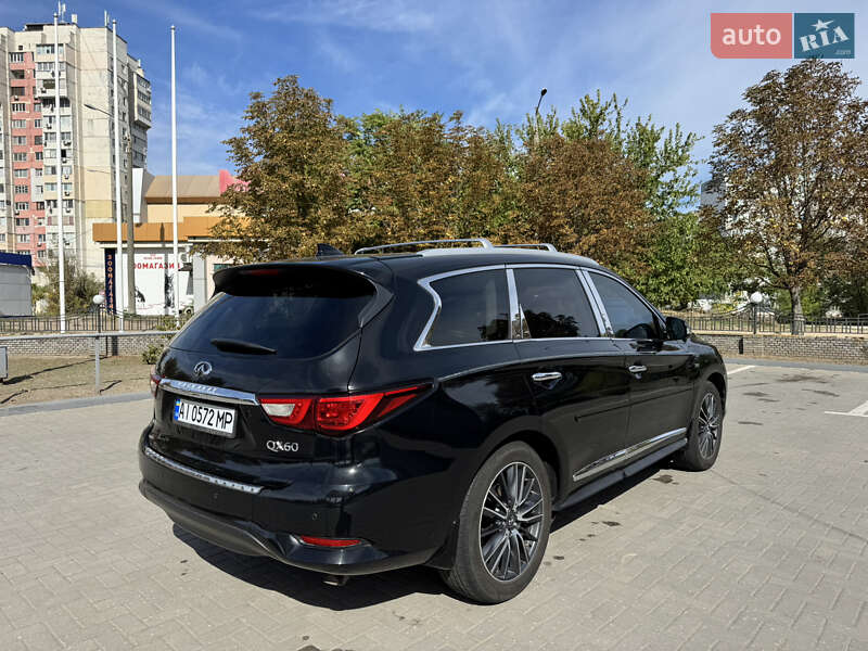 Внедорожник / Кроссовер Infiniti QX60 2016 в Киеве