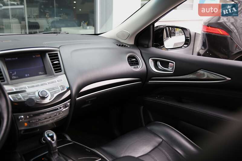 Внедорожник / Кроссовер Infiniti QX60 2016 в Киеве