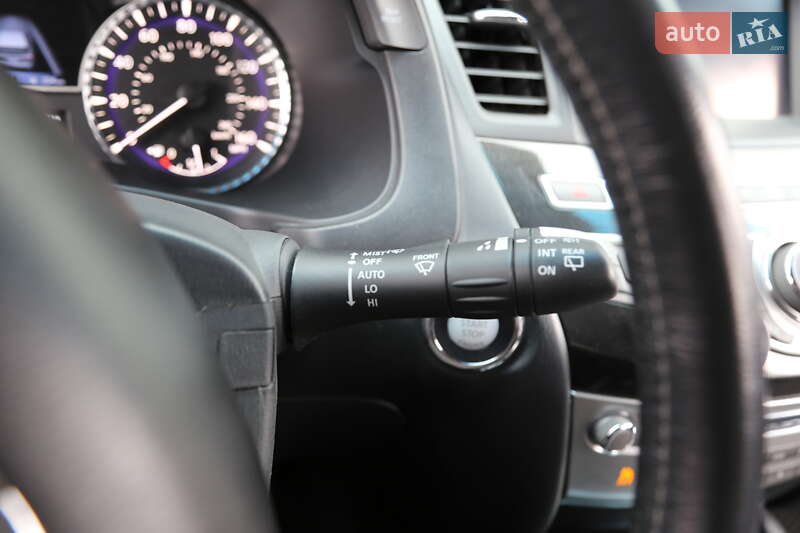 Внедорожник / Кроссовер Infiniti QX60 2016 в Киеве