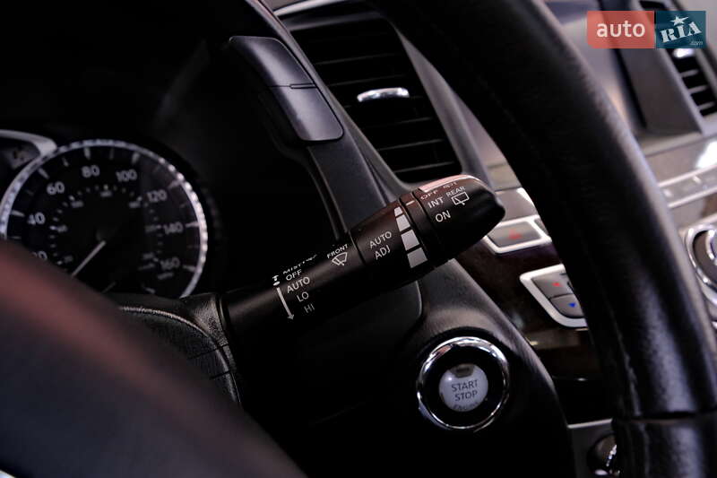 Внедорожник / Кроссовер Infiniti QX60 2013 в Одессе