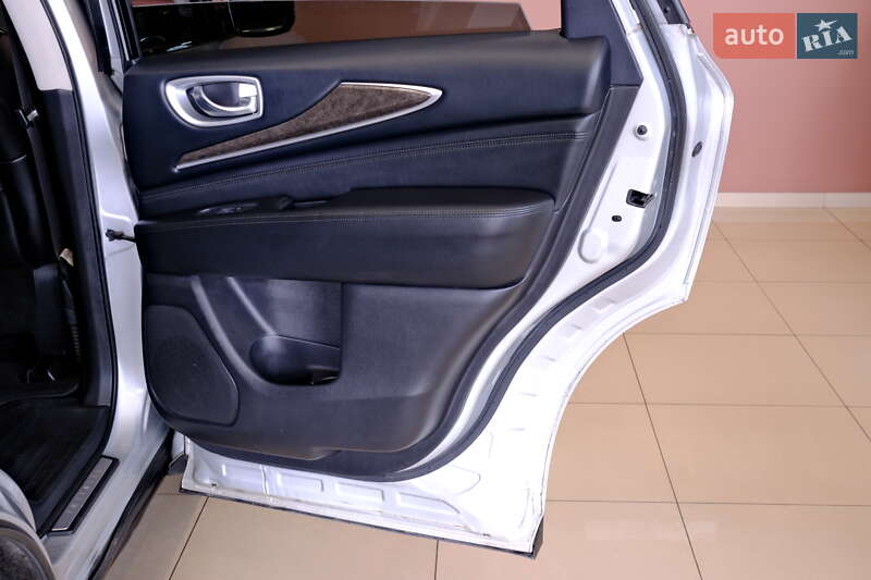 Внедорожник / Кроссовер Infiniti QX60 2013 в Одессе