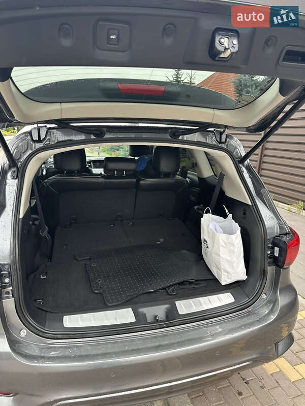 Внедорожник / Кроссовер Infiniti QX60 2017 в Киеве