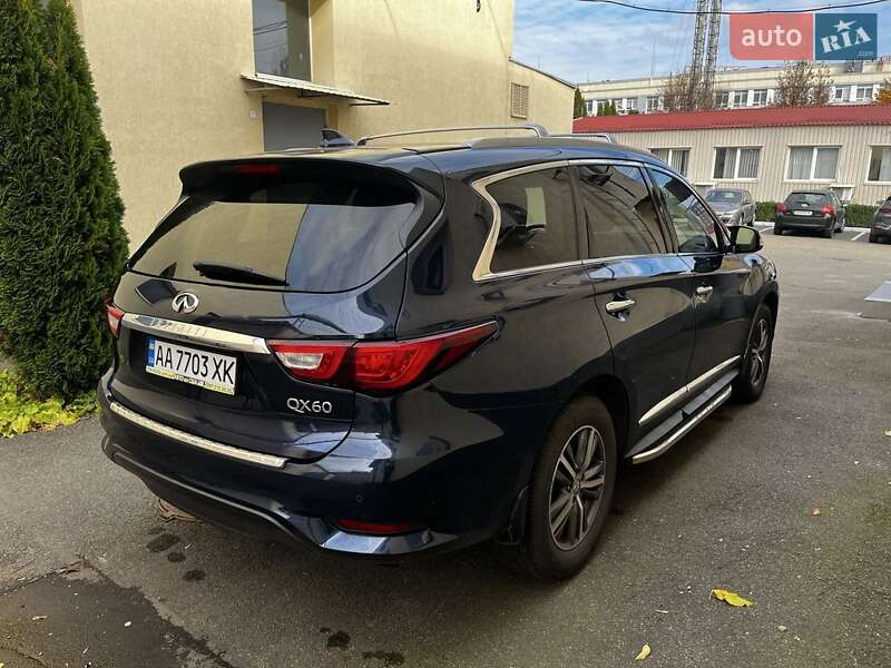 Позашляховик / Кросовер Infiniti QX60 2017 в Києві