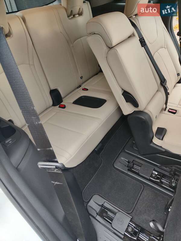 Внедорожник / Кроссовер Infiniti QX60 2023 в Запорожье