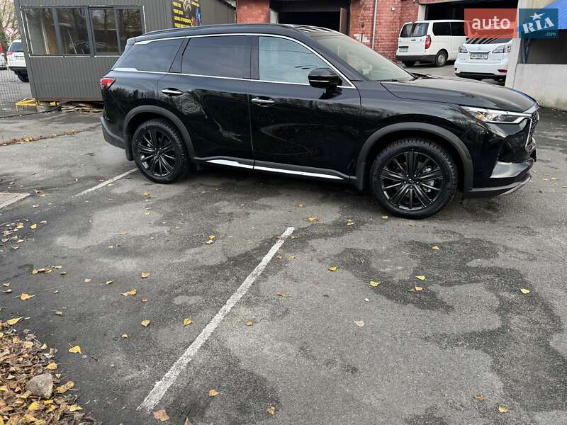 Внедорожник / Кроссовер Infiniti QX60 2024 в Киеве