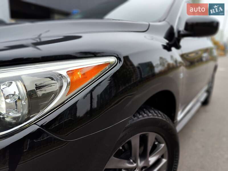 Внедорожник / Кроссовер Infiniti QX60 2014 в Киеве