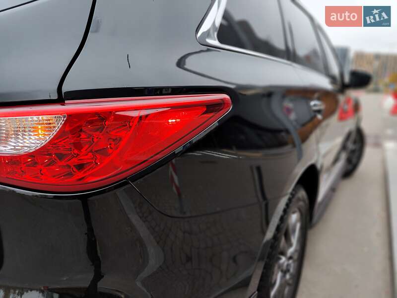 Внедорожник / Кроссовер Infiniti QX60 2014 в Киеве