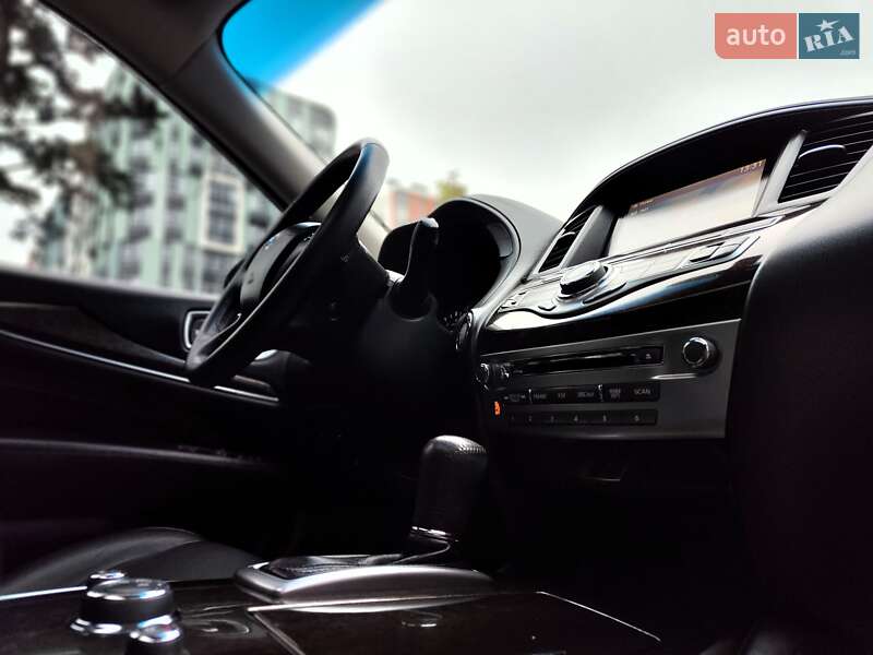 Внедорожник / Кроссовер Infiniti QX60 2014 в Киеве