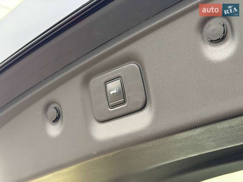 Внедорожник / Кроссовер Infiniti QX60 2018 в Кривом Роге фото 31 Внедорожник / Кроссовер Infiniti QX60 2018 в Кривом Роге