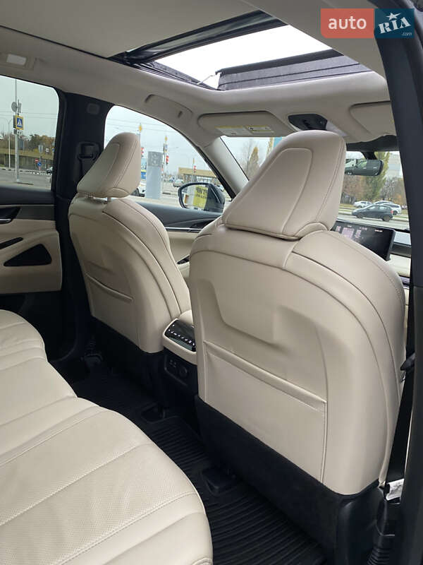 Позашляховик / Кросовер Infiniti QX60 2023 в Харкові