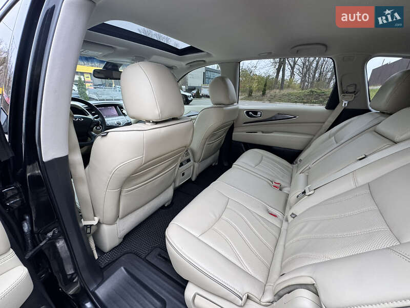 Внедорожник / Кроссовер Infiniti QX60 2016 в Тернополе