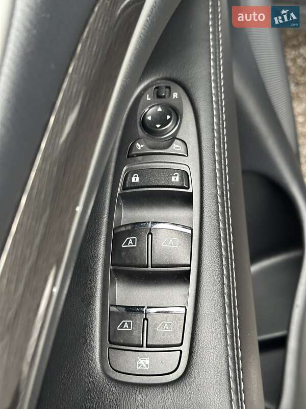 Внедорожник / Кроссовер Infiniti QX60 2019 в Белогородке