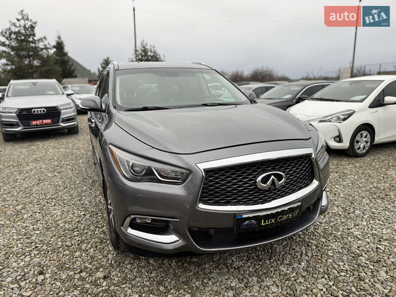 Внедорожник / Кроссовер Infiniti QX60 2016 в Ивано-Франковске