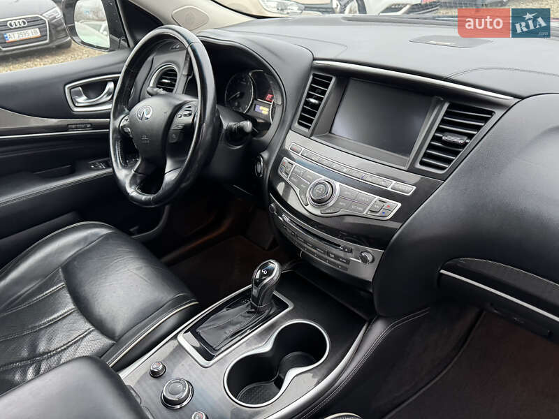 Внедорожник / Кроссовер Infiniti QX60 2016 в Ивано-Франковске