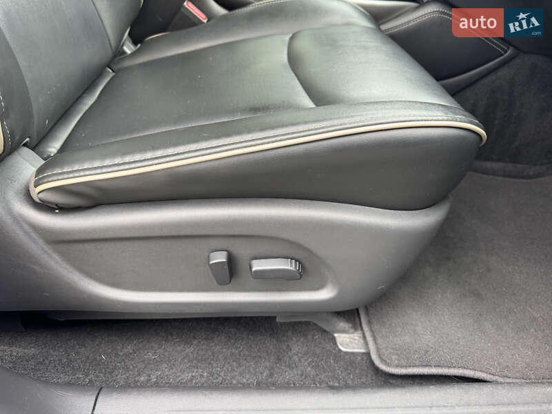 Внедорожник / Кроссовер Infiniti QX60 2018 в Одессе фото 31 Внедорожник / Кроссовер Infiniti QX60 2018 в Одессе