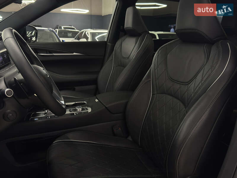 Внедорожник / Кроссовер Infiniti QX60 2024 в Николаеве