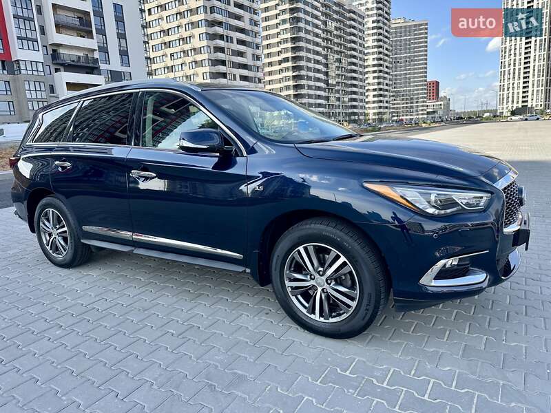 Внедорожник / Кроссовер Infiniti QX60 2020 в Киеве