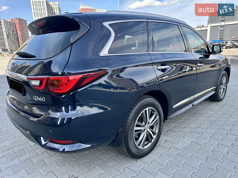 Внедорожник / Кроссовер Infiniti QX60 2020 в Киеве