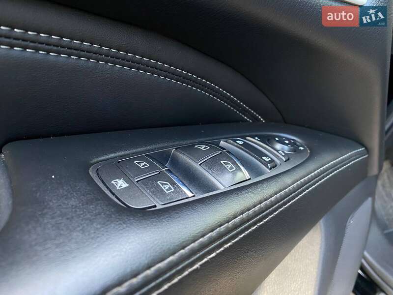 Внедорожник / Кроссовер Infiniti QX60 2017 в Киеве фото 42 Внедорожник / Кроссовер Infiniti QX60 2017 в Киеве