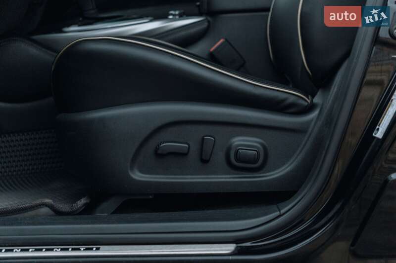 Позашляховик / Кросовер Infiniti QX60 2018 в Києві фото 39 Позашляховик / Кросовер Infiniti QX60 2018 в Києві