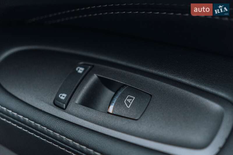 Позашляховик / Кросовер Infiniti QX60 2018 в Києві фото 57 Позашляховик / Кросовер Infiniti QX60 2018 в Києві