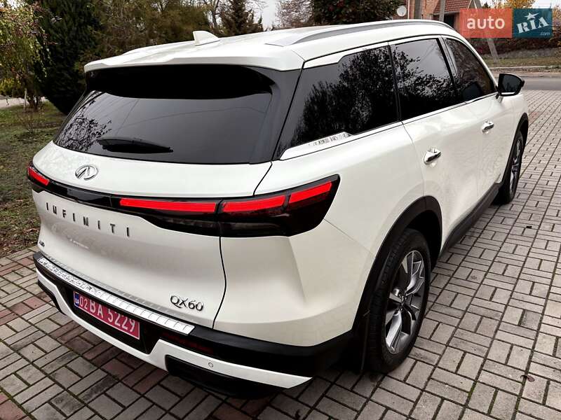 Позашляховик / Кросовер Infiniti QX60 2022 в Запоріжжі