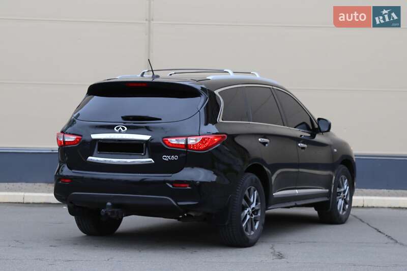 Позашляховик / Кросовер Infiniti QX60 2015 в Києві