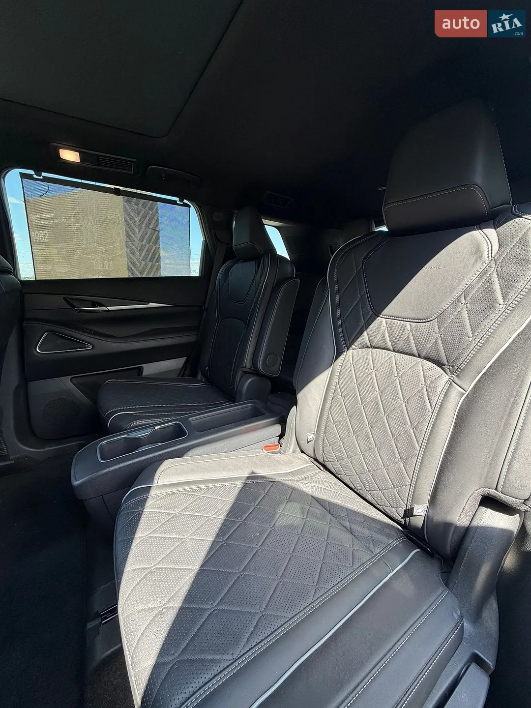 2024 Infiniti QX60 - мініатюра 35