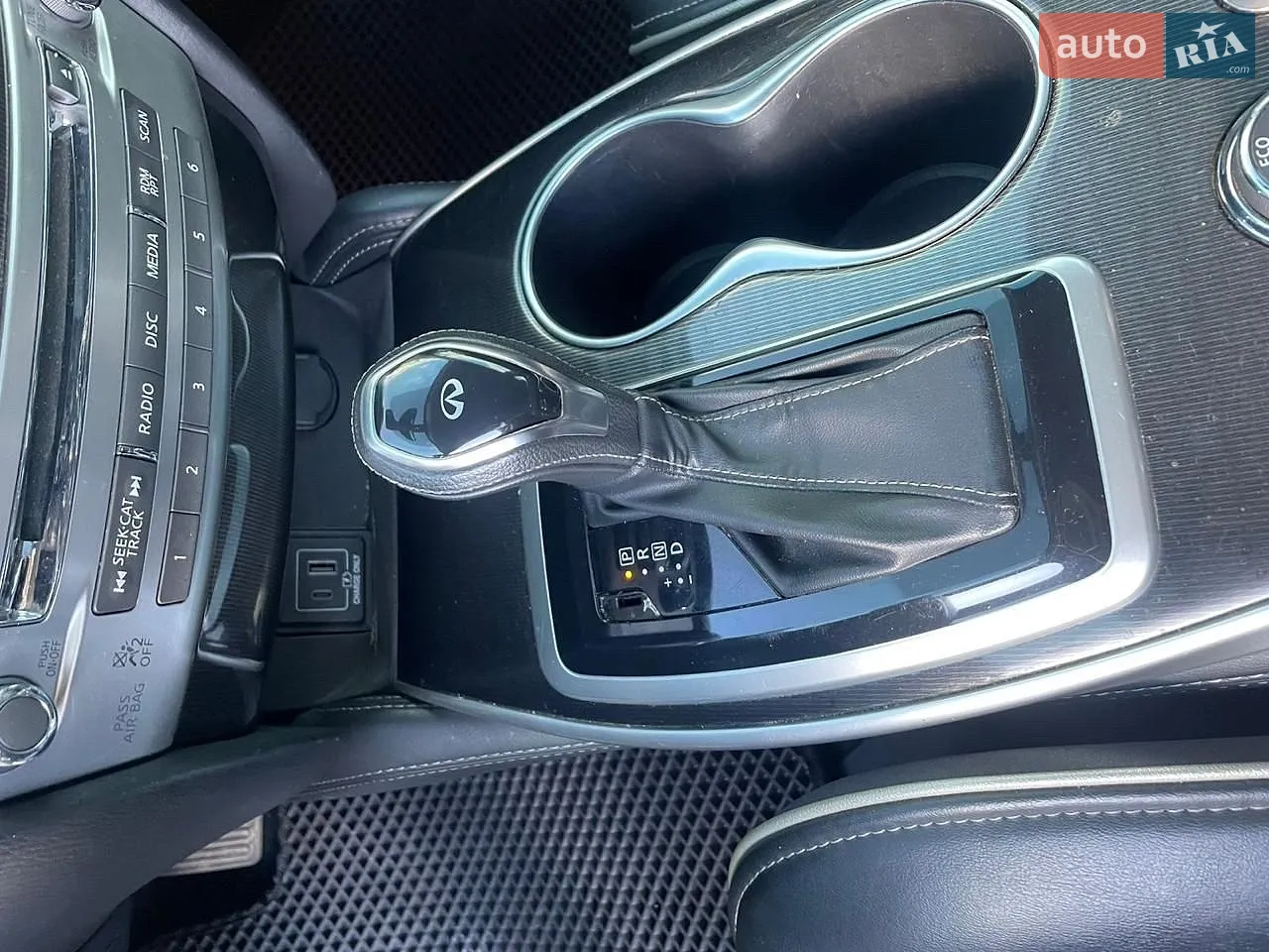 2019 Infiniti QX60 - мініатюра 9