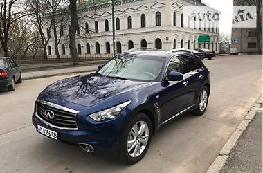 Внедорожник / Кроссовер Infiniti QX70 2012 в Житомире