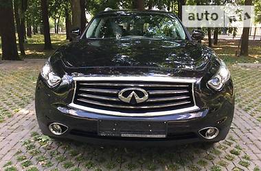 Внедорожник / Кроссовер Infiniti QX70 2016 в Киеве