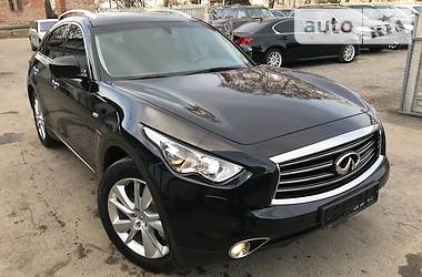 Infiniti QX70 2014