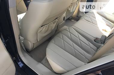 Позашляховик / Кросовер Infiniti QX70 2015 в 